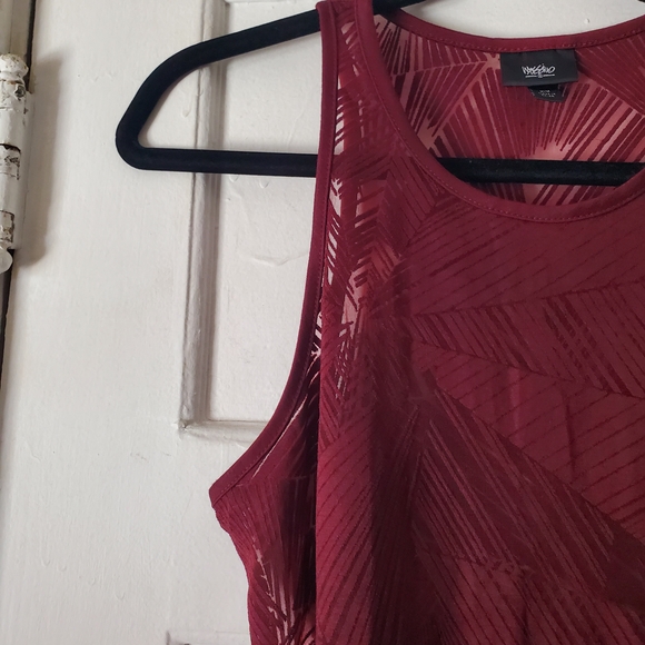 Massimo Deep Red Tank Top - Picture 2 of 11